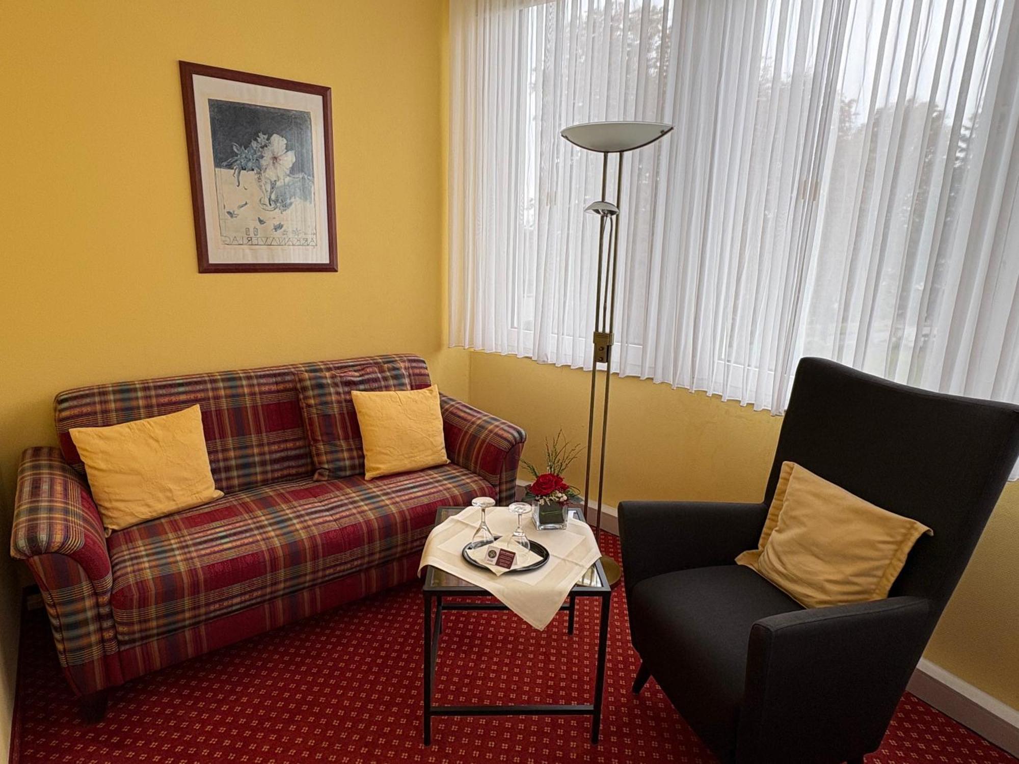 Thermen Hotel Pension Villa Holstein 바트잘츠우프렌 외부 사진