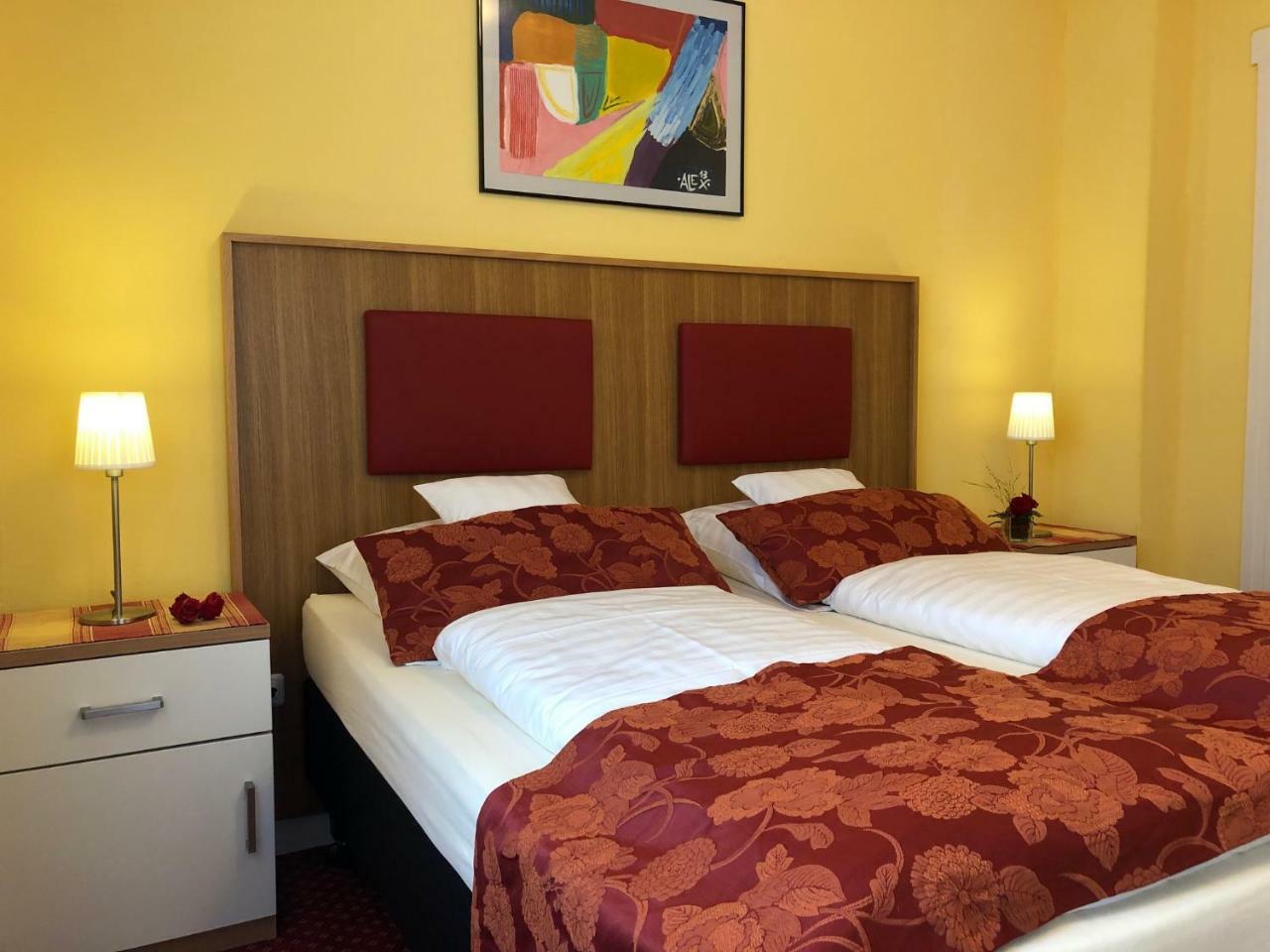 Thermen Hotel Pension Villa Holstein 바트잘츠우프렌 외부 사진