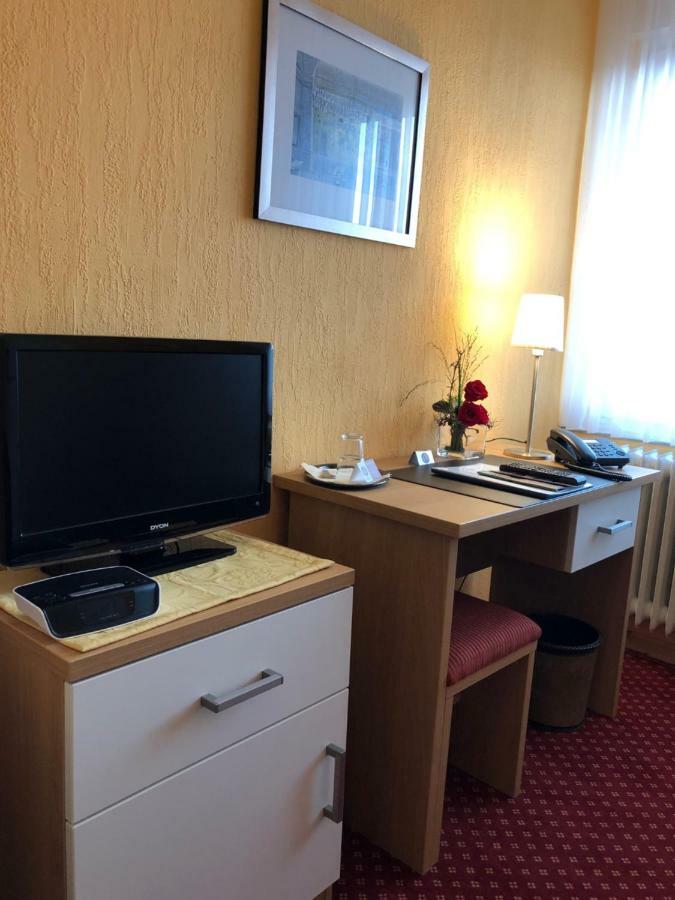Thermen Hotel Pension Villa Holstein 바트잘츠우프렌 외부 사진